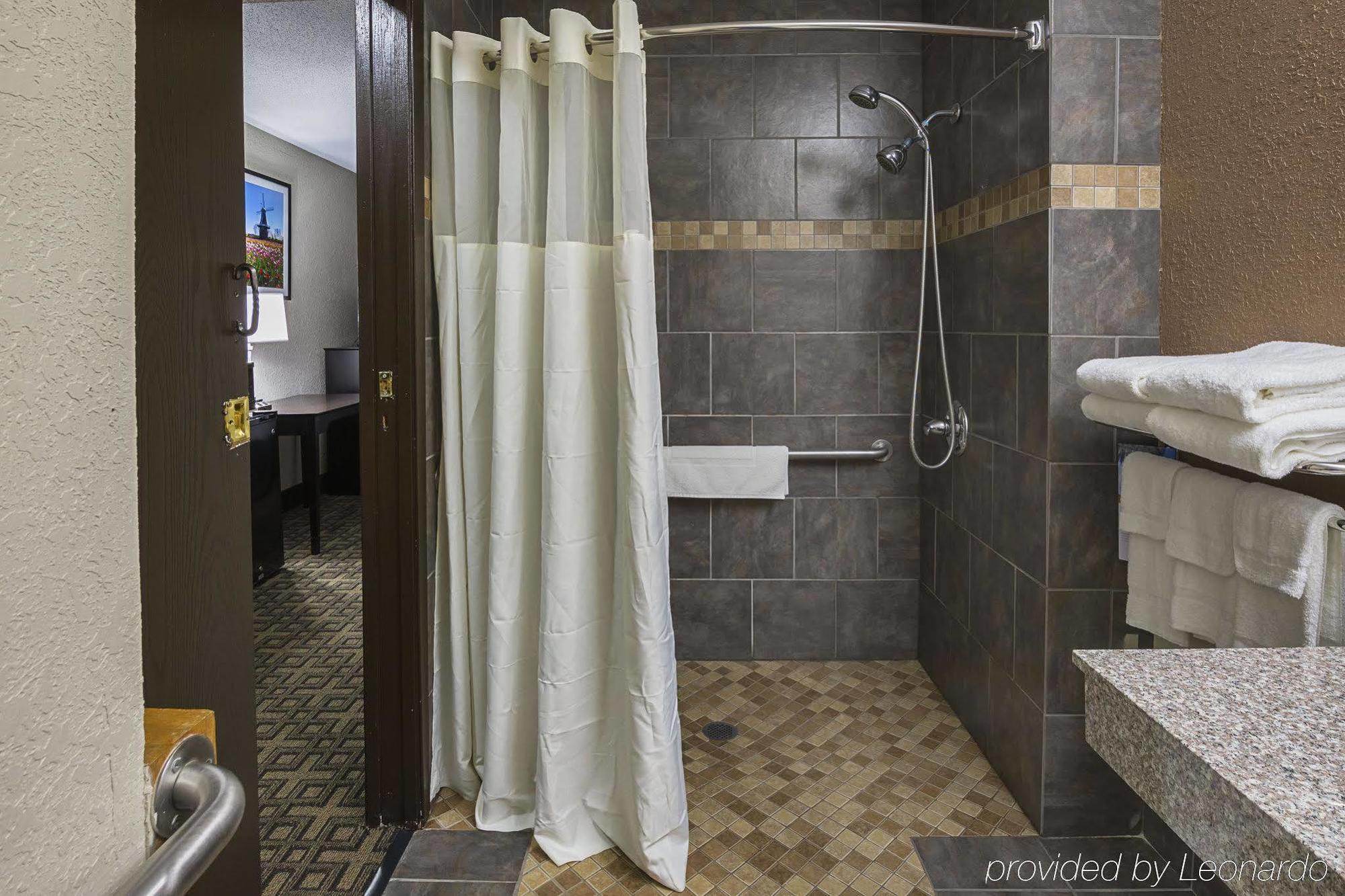 Hotel Quality & 2*