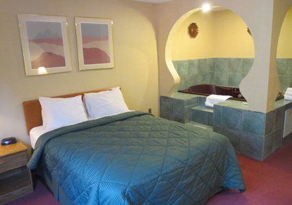 Quality & Hotel 2*